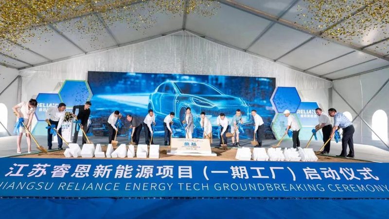 储能电站散热方式对比：解析不同技术的优劣势